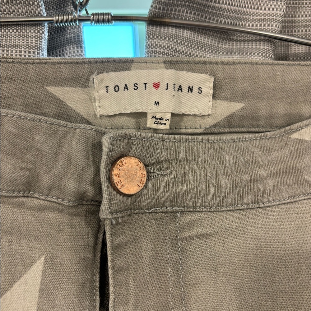 Gray Star Pattern Flare Jeans - image 2